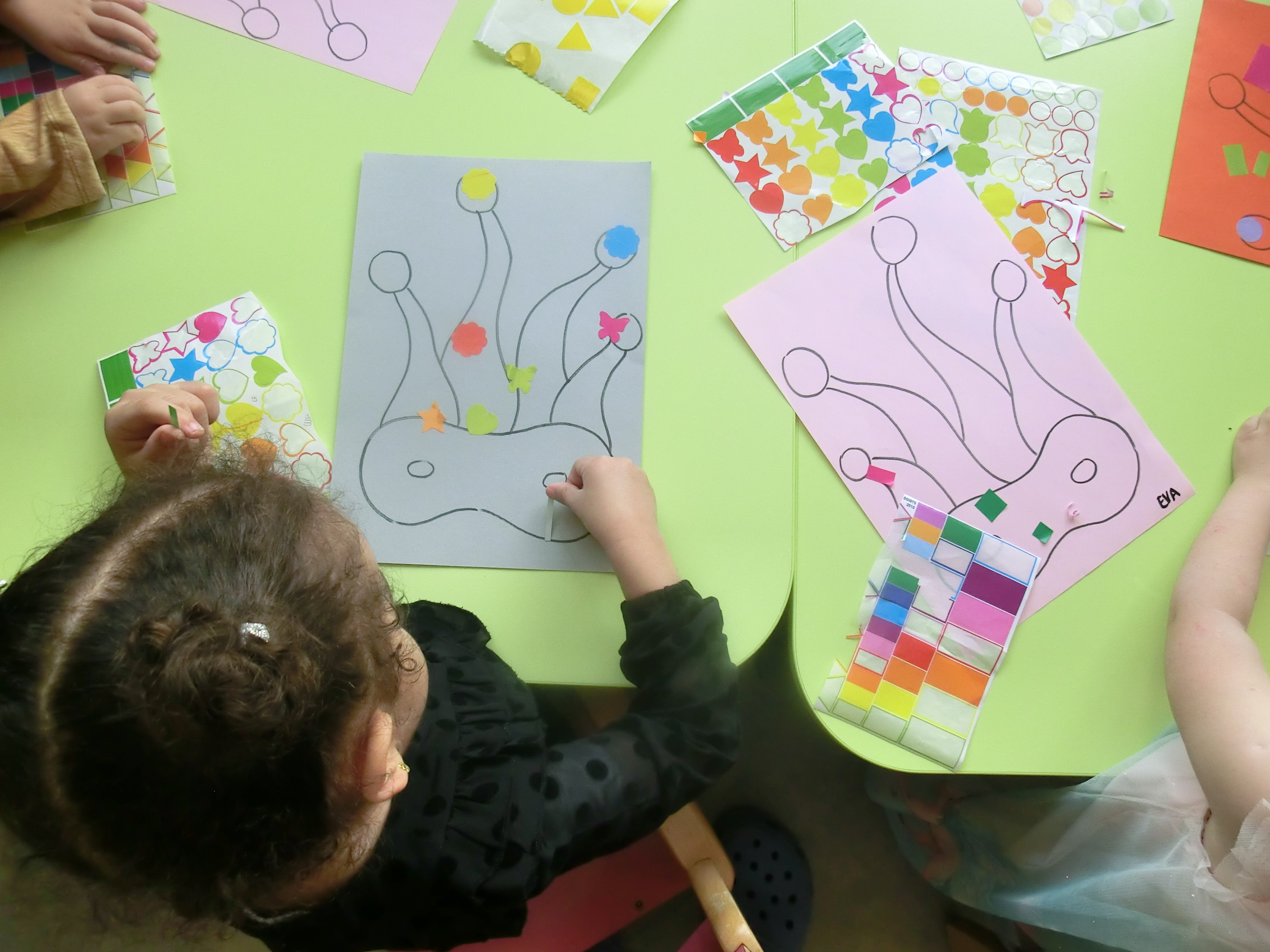 Atelier gommettes carnaval