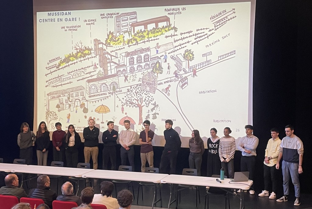 Rendu des travaux des étudiants en urbanisme