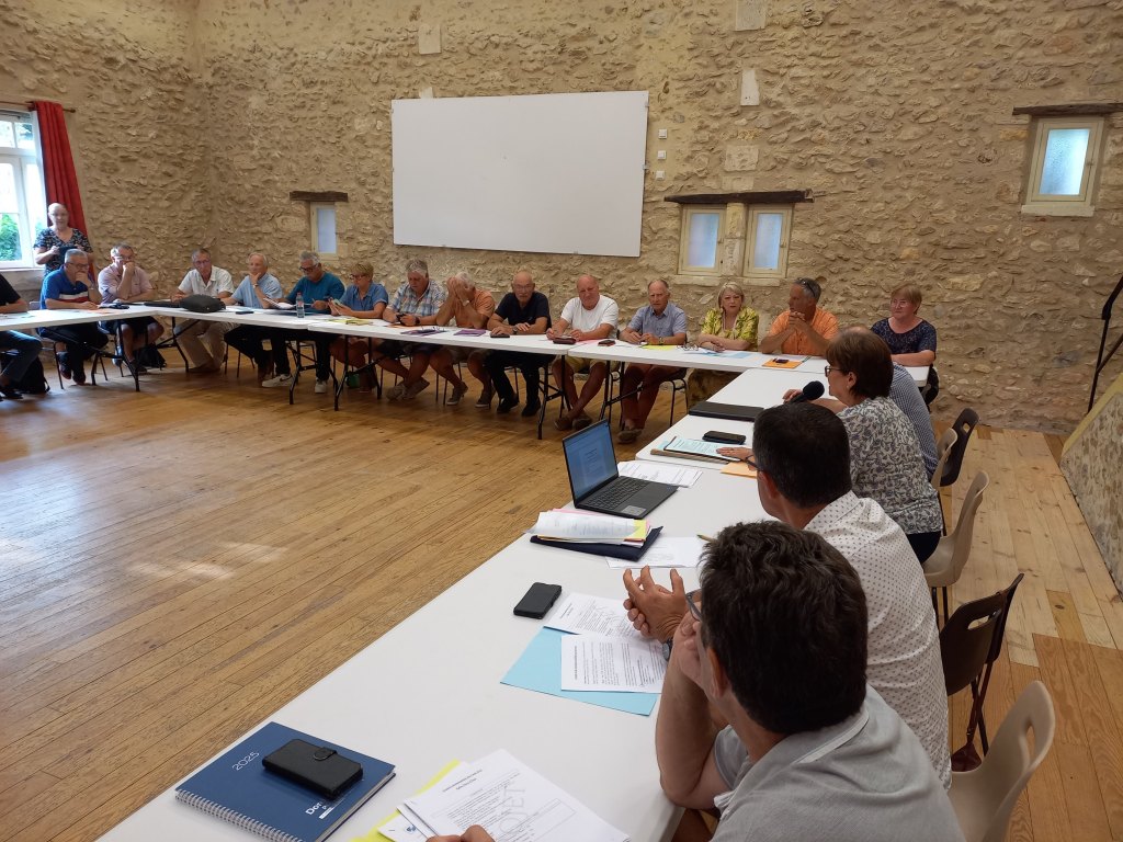 Conseil communautaire du 5 août 2025 à Eglise Neuve d'Issac